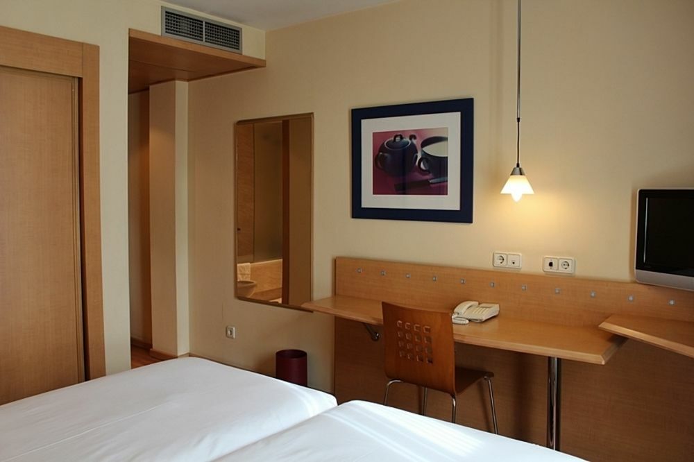 Hotel Monte Rozas Las Rozas de Madrid Dış mekan fotoğraf